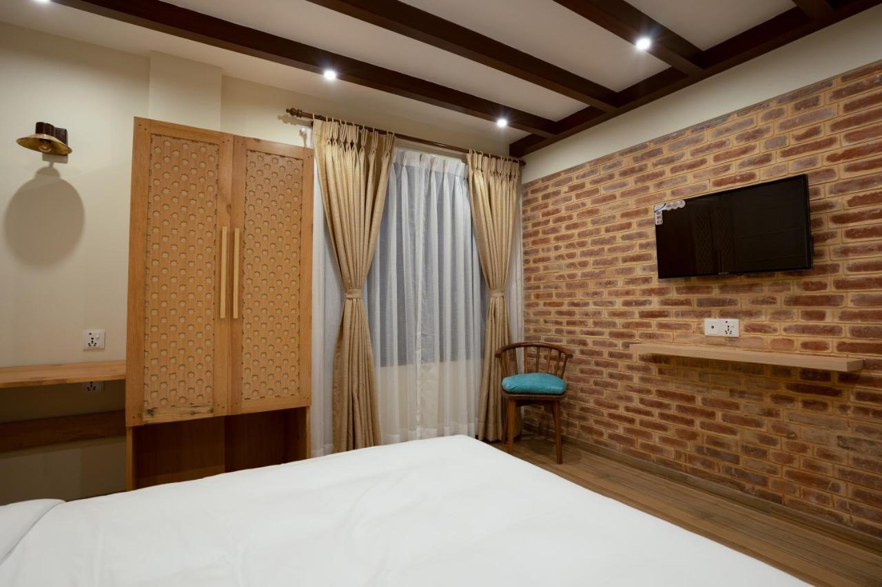 Karuna Hotel Patan Kathmandu エクステリア 写真