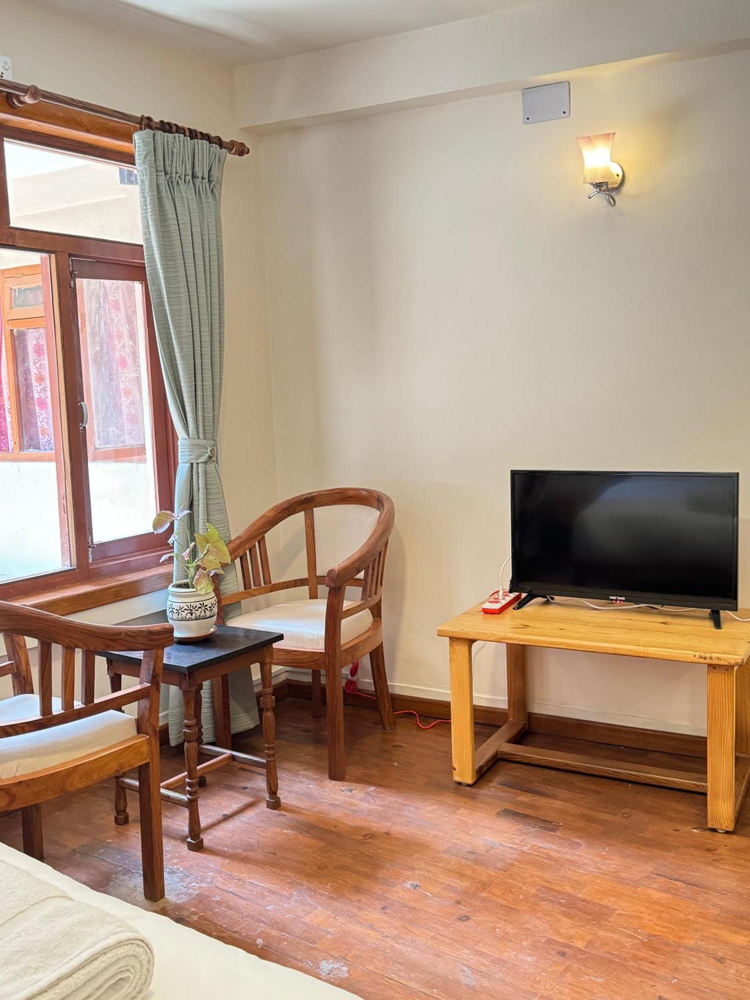 Karuna Hotel Patan Kathmandu エクステリア 写真