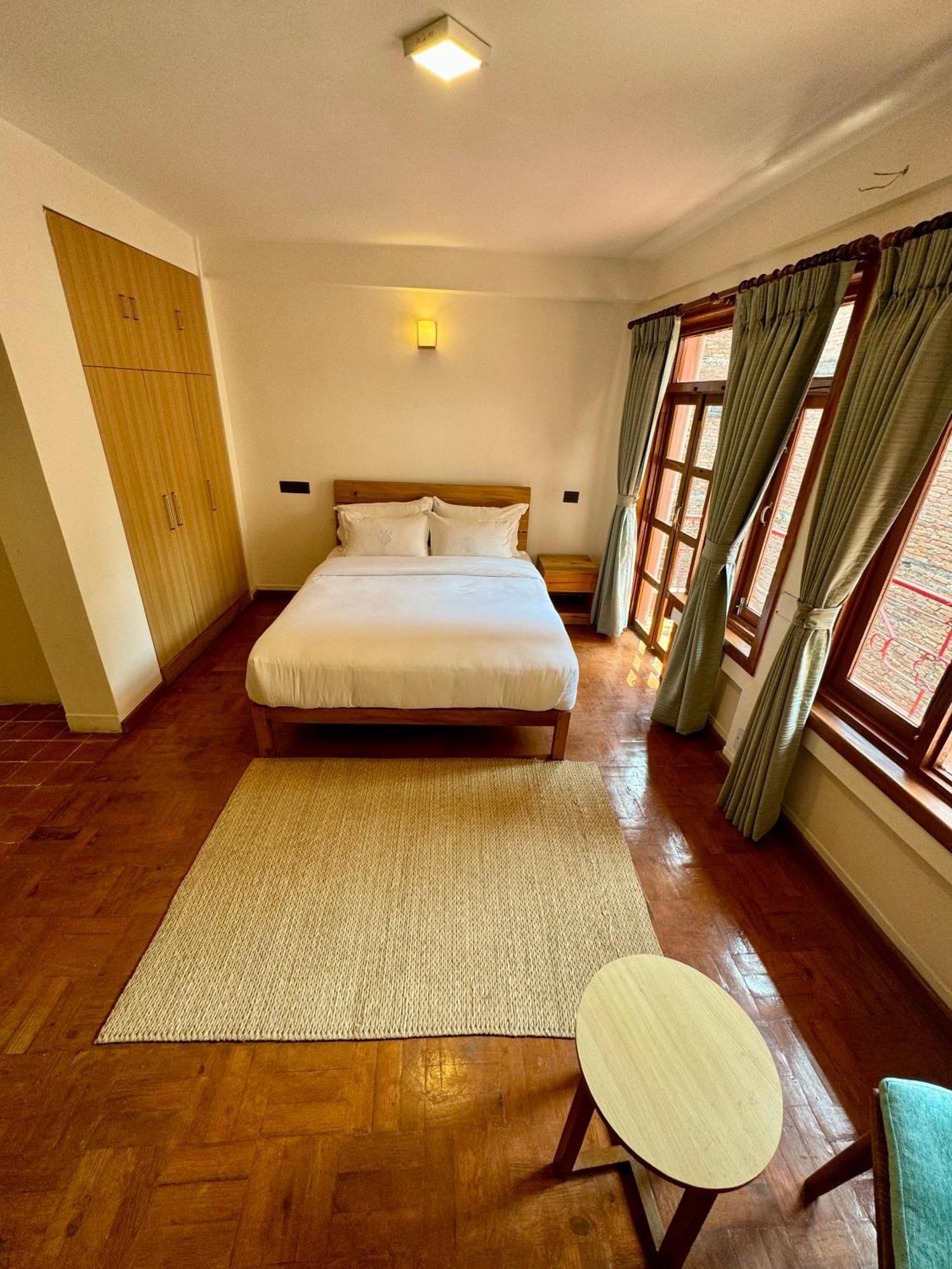 Karuna Hotel Patan Kathmandu エクステリア 写真