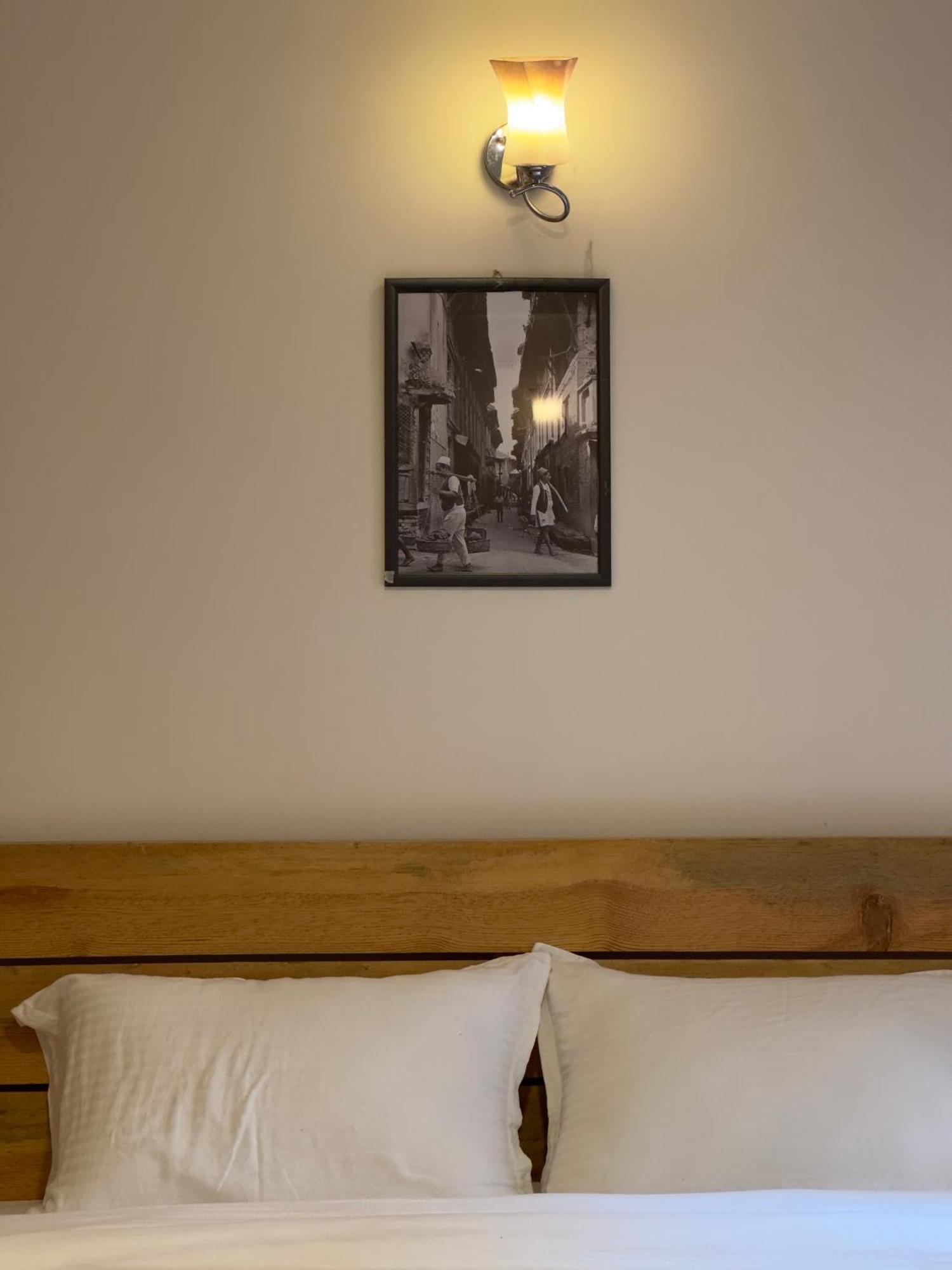 Karuna Hotel Patan Kathmandu エクステリア 写真
