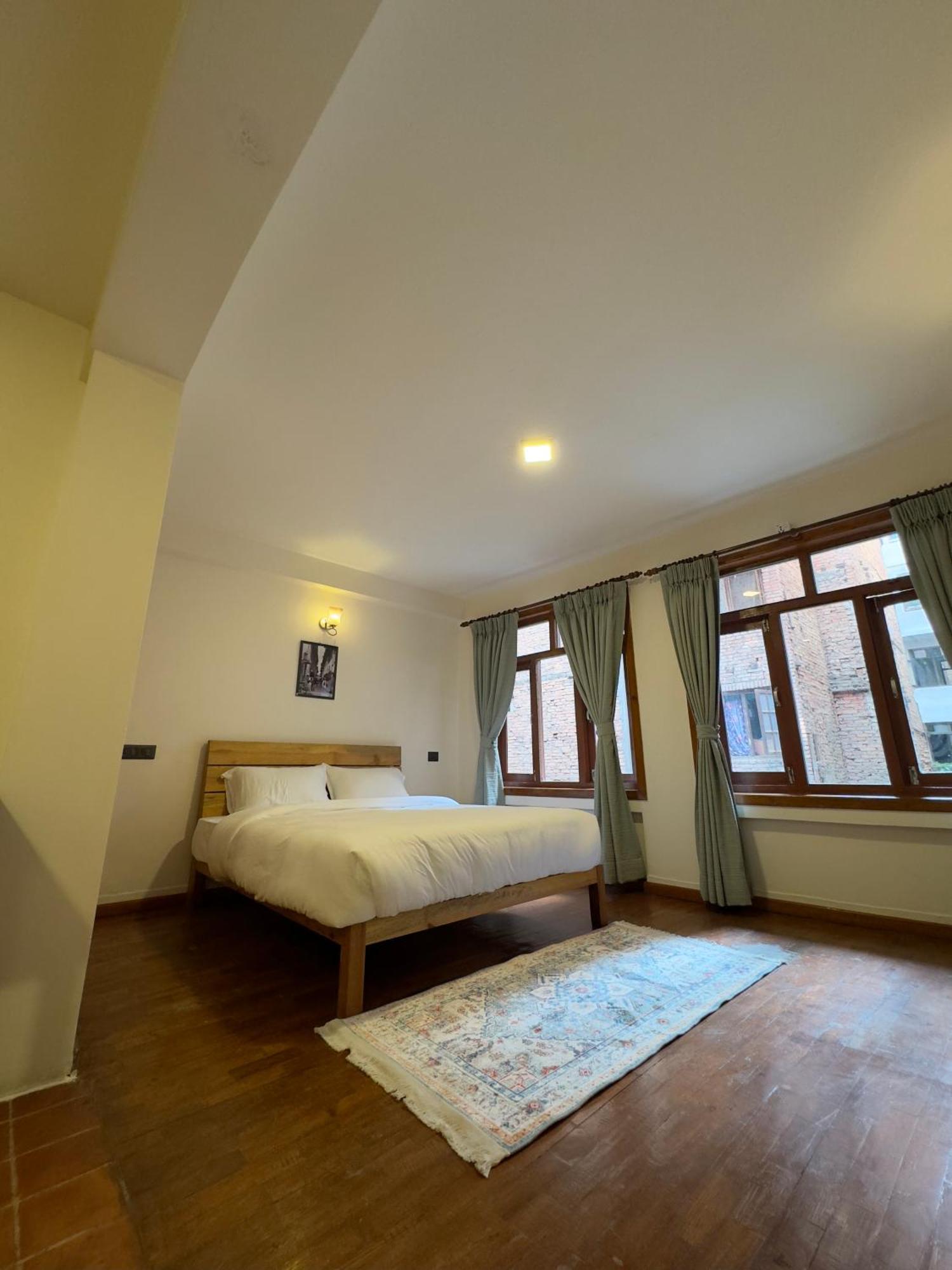 Karuna Hotel Patan Kathmandu エクステリア 写真