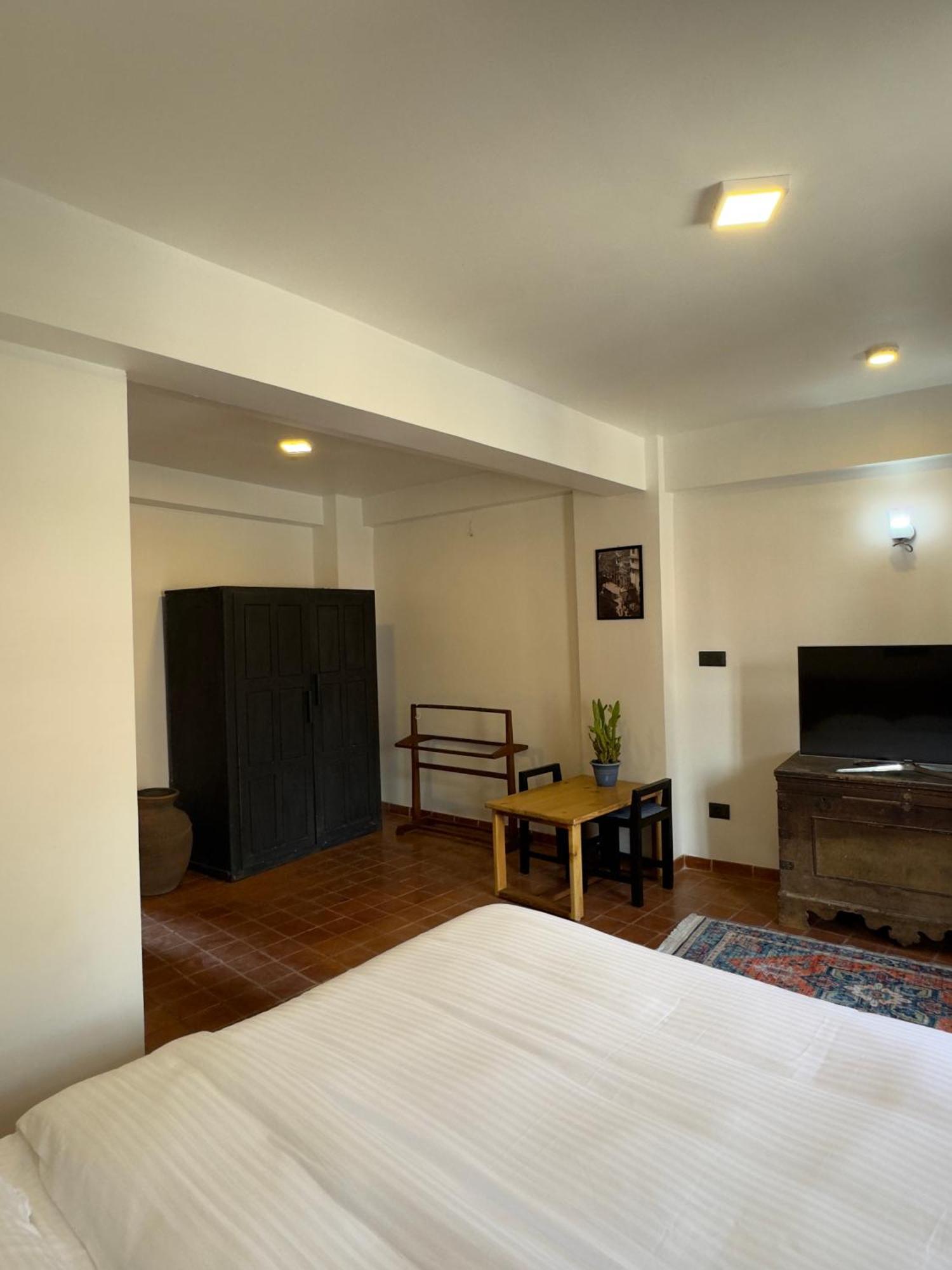 Karuna Hotel Patan Kathmandu エクステリア 写真